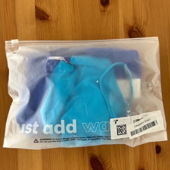 Cupshe Twist Front Colorblock One-Piece Ruched Swimsuit | Size S - Picture 5 of 6